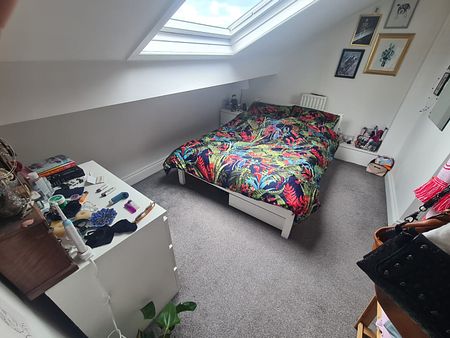 2 Bed - 35 Elsham Terrace, Burley, Leeds - LS4 2RB - Student/Professional - Photo 3
