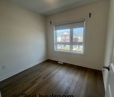 For Lease - 9 Imperial College Lane, Markham, Ontario - Photo 6