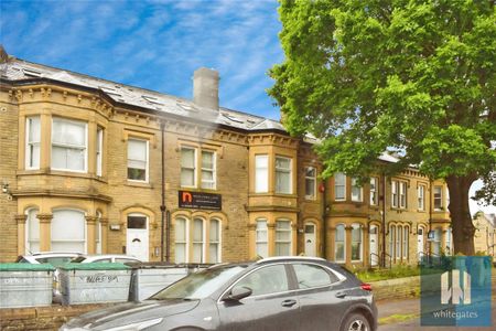 Highfields Road, Highfields, Huddersfield, HD1 - Photo 3
