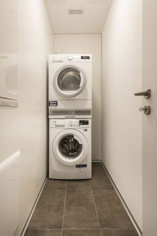 Modern I ideale Anbindungen I gepflegte Überbauung - Foto 5