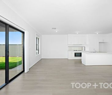 Brand New 4 Bedroom Home - Photo 5