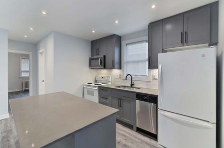 For Lease - 1213 Islington Avenue, Toronto, Ontario - Photo 3