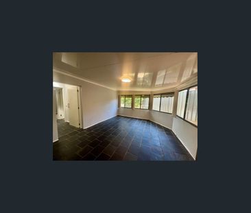 Four Bedroom Home on a Quiet Street! - Photo 3