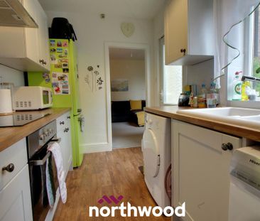 3 bedroom terraced house to rent - Photo 4