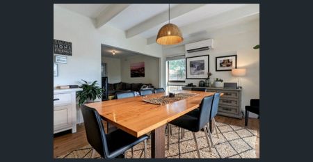 MODERN AND SPACIOUS - Photo 2