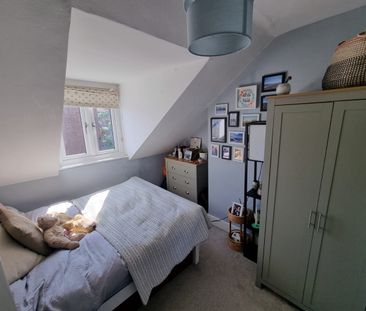 2 Bed Maisonette, Queenstown Road, SW8 - Photo 6