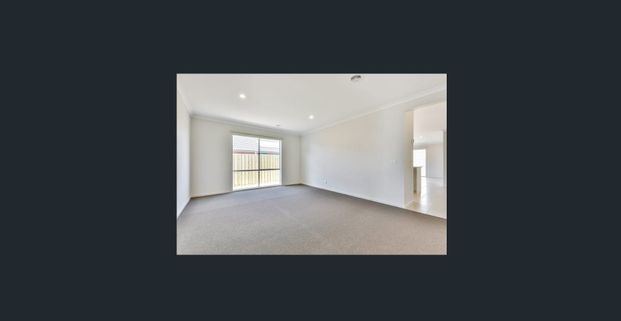 Curlewis Estate Home - Photo 1