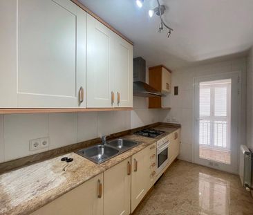 Apartamento sin amueblar, un dormitorio, terraza vistas al mar, par... - Photo 5