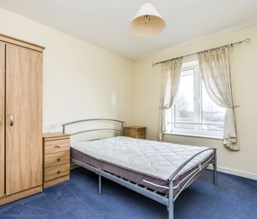 2 bedroom apartment to rent Hawkeswood Road, Southampton, SO18 - Photo 3