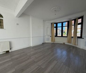 3 bedroom bungalow to rent - Photo 2