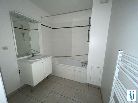 Location Appartement 3 pièces 64m² - Photo 3