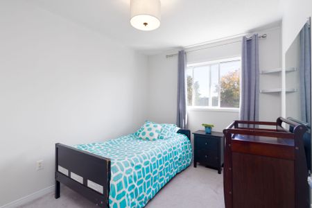 For Lease - 192 Pickett Crescent, Barrie, Ontario - Photo 5