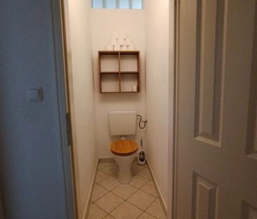 Bezugsfertige, voll möblierte Wohnung mit Balkon und Parkplatz - Photo 6