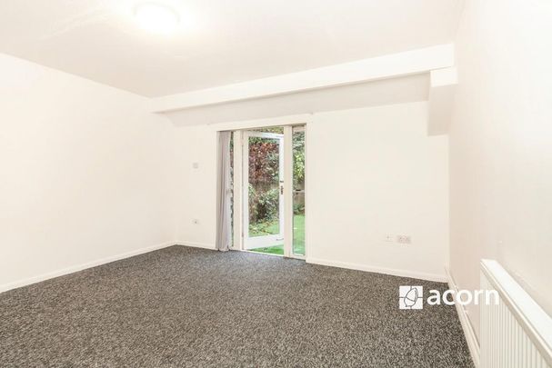4 bedroom terraced house to rent - Photo 1