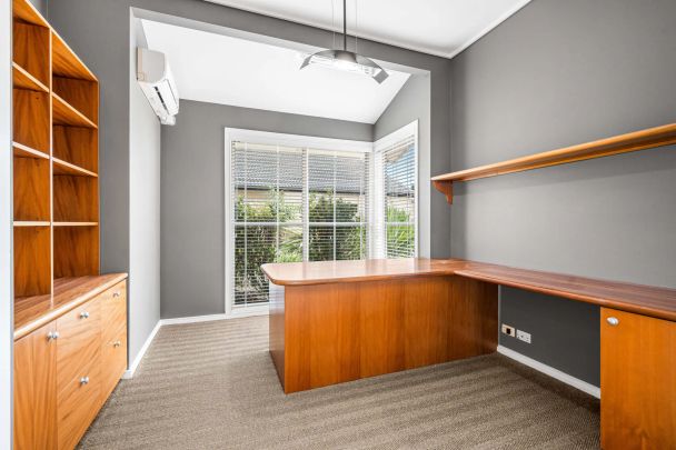 53 Dorsal Drive, - Photo 1
