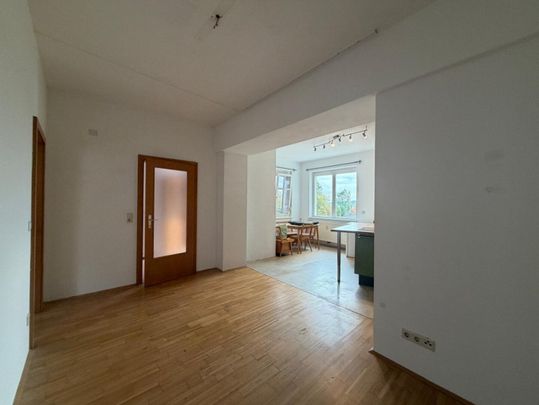 Zentrales Wohnen in Hartberg – Charmante 3-Zimmer-Wohnung mit Balkon und Parkplatz - Photo 1