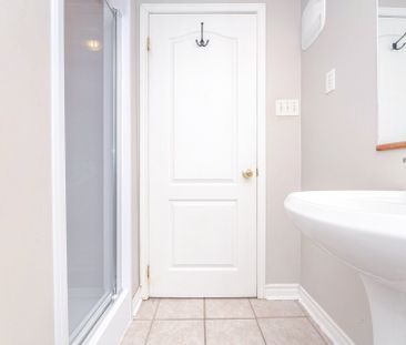 For Lease - 799 Silverthorn Mill Avenue, Mississauga, Ontario - Photo 6