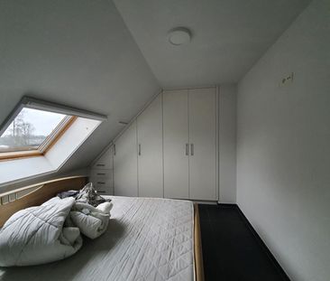 VASTGOED RIJKEN: Prachtig bemeubeld duplex appartement met 2 slaapk... - Photo 3