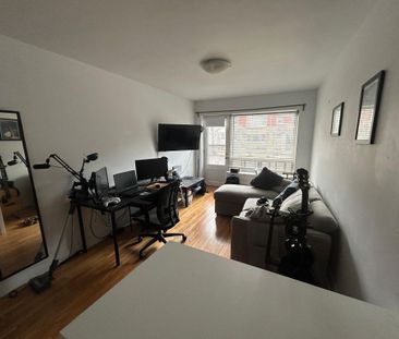 Grand 3 1/2 devant l'UdeM/Poly/HEC - Photo 4