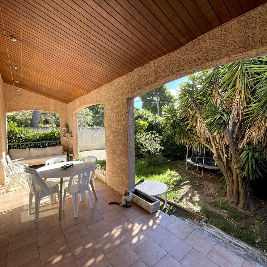 Maison à louer Carry Le Rouet 6 pièces, 5 chambres 162.90 m2, jardin, terrasse, - Photo 1