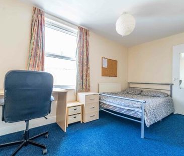 61 Frances Street - Photo 4