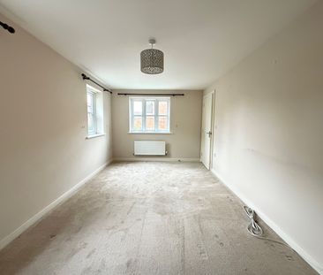 Kempton Drive, Oakham, Barleythorpe - Photo 3