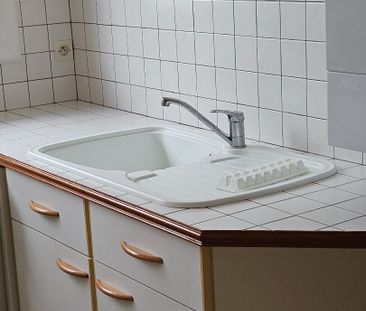 Location Appartement 1 pièce 31m² - Photo 2