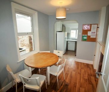 Edgerton Park Road, Exeter - Photo 2