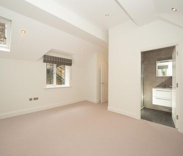 2 bedroom detached house to rent - Photo 3