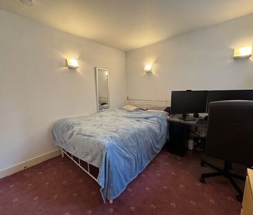 Georges Square, Bristol - Photo 6