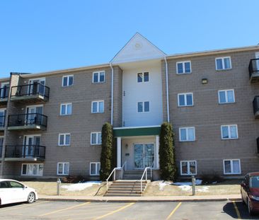 530 Dundonald Street # 203 - Photo 2