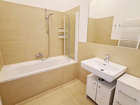 AUGARTEN-NÄHE, 48 m2 Altbau, Wohnküche, 1 Zimmer, Wannenbad, Parketten, 2. Liftstock, Rembrandtstraße - Foto 5