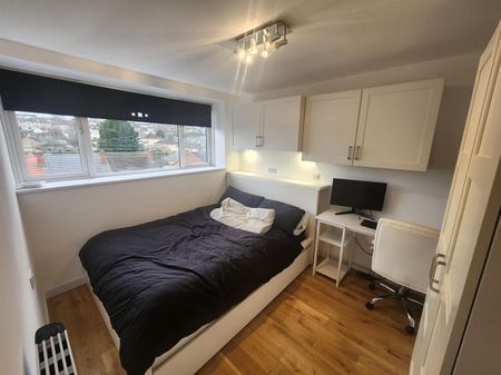 Orchard Gardens, Bristol - Photo 4