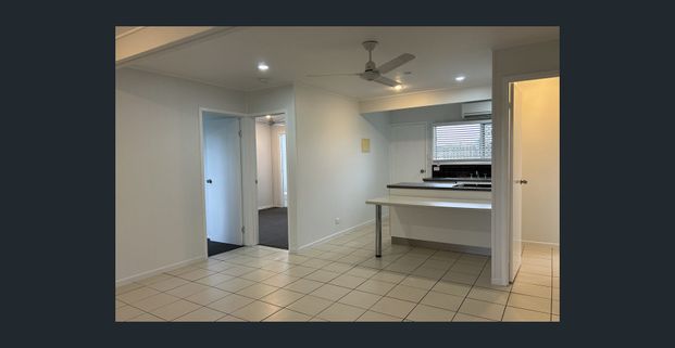 Cosy Unit Ready for Living - Photo 1