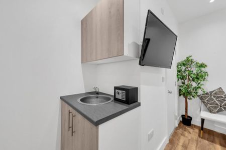 1 bedroom serviced apartment to rent - Photo 3