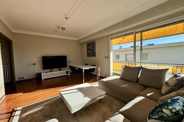 A louer à Nice à Cimiez. grand trois pièces, au calme absolu. - Photo 1