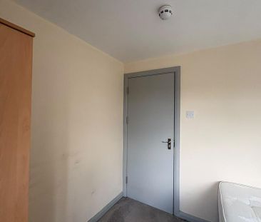 1 bedroom house of multiple occupation to rent - Photo 3