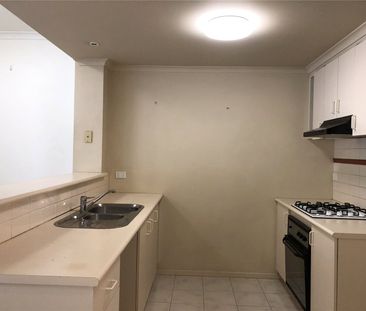 2/1 Bedford Street - Photo 2
