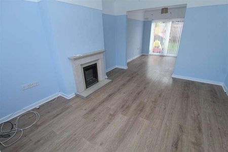 Waddicar Lane, Melling, L31 - Photo 3