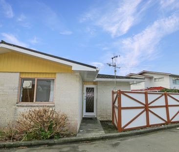 Lovely Two Bedroom in Community Village. - Photo 5