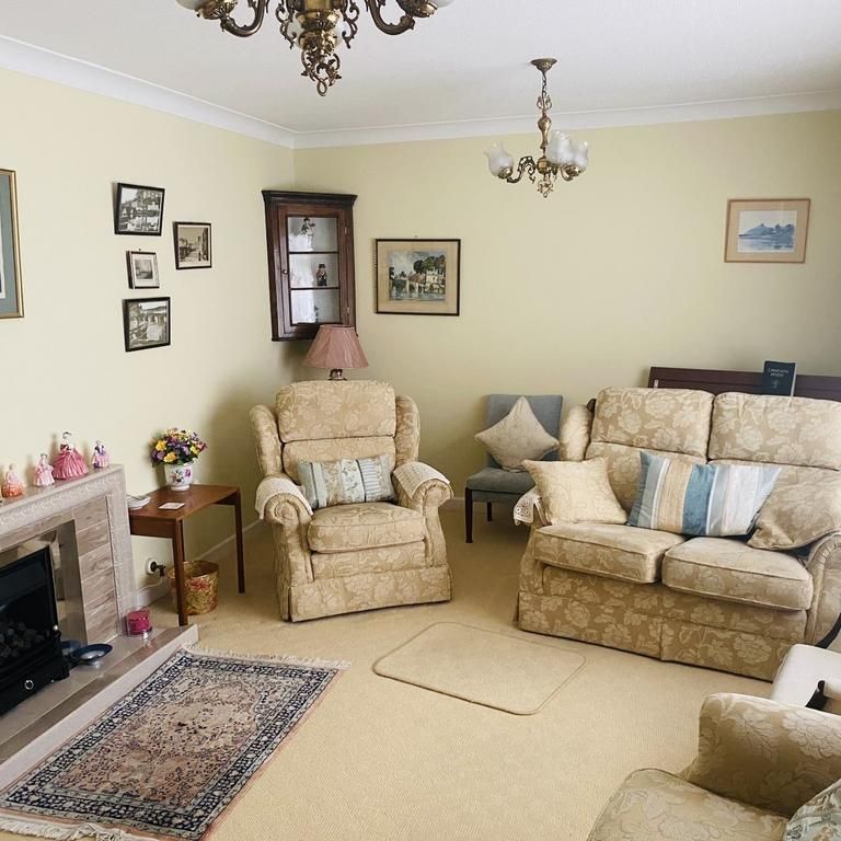 2 bedroom bungalow to rent - Photo 1