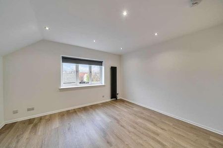 Whippendell Road, Watford, WD18 - Photo 2