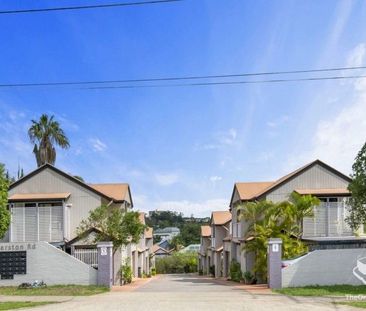 Spacious 3-Bedroom Townhouse to Call Home - Photo 2