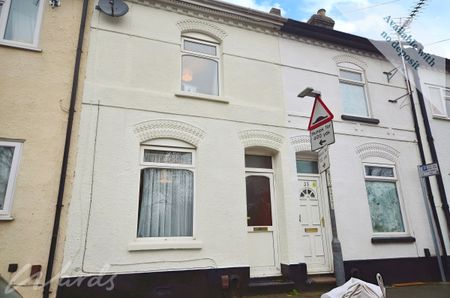 2 bedroom terraced house to rent - Photo 3