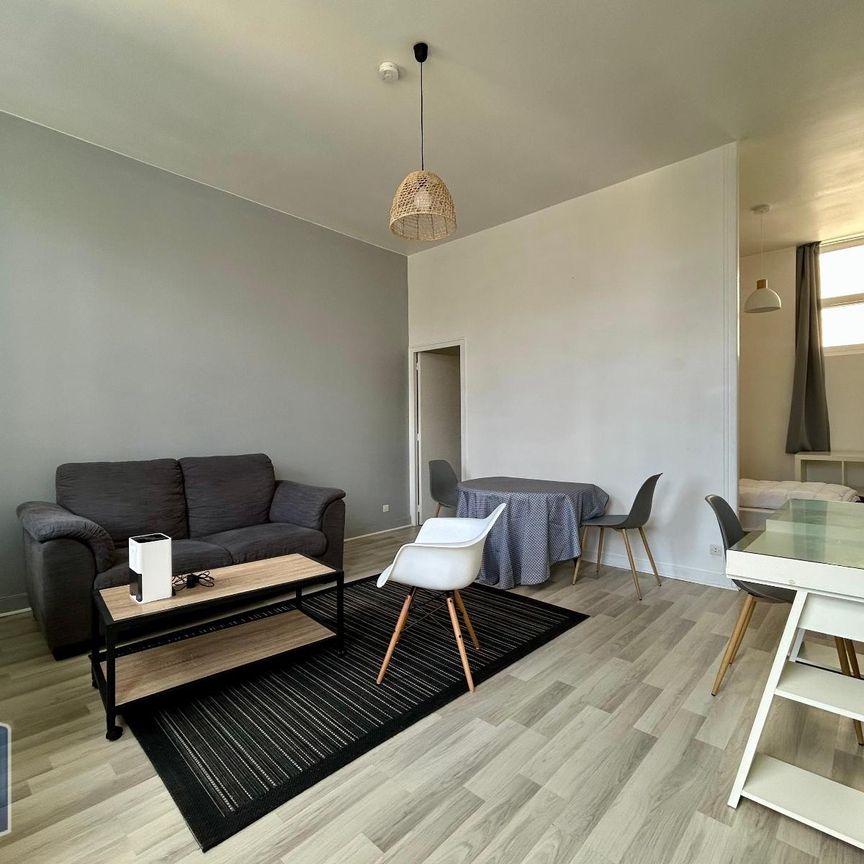 Location Appartement 2 pièces 34m² POITIERS 86000 - Photo 1
