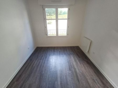 location Appartement T3 DE 81.61m² À ST GERMAIN EN LAYE - Photo 3