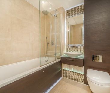 East Ferry Road, E14, London - Photo 5