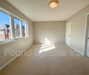 $2,999 / 4 br / 2.5 ba / 19 Apple dr - Photo 3