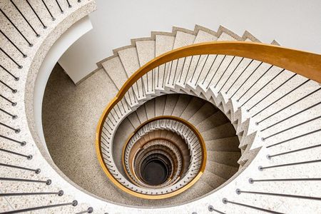 Stilvolle 4.5-Zimmer-Wohnung nahe Bahnhof - Foto 2