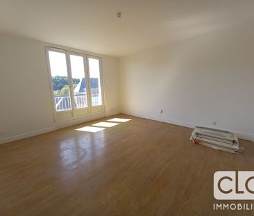 T3 - RUE BOURG LES BOURGS - Photo 3